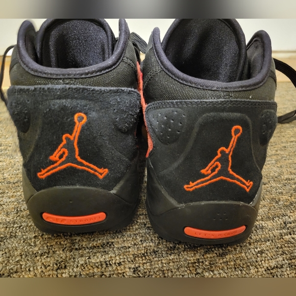 Jordan Zion 2 size 8.5 - Picture 4 of 6